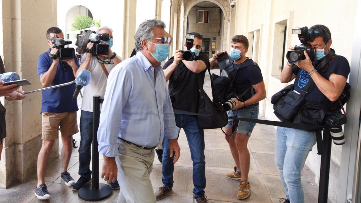 Arranca el juicio por los presuntos amaños del Plan General de Alicante