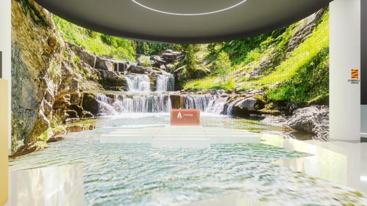 Recreación de la plaza central, rodeada de pantallas y suelo LED.