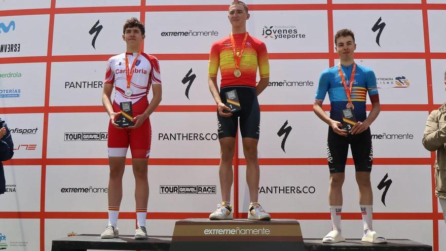 Xavi Mestre, de Beniarjó, campeón de España de ciclismo en la modalidad de gravel