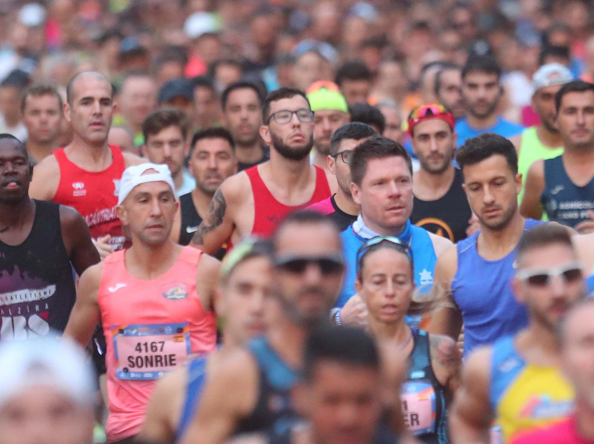 Media Maratón Valencia 2022: Salida y Meta | Busca tu foto