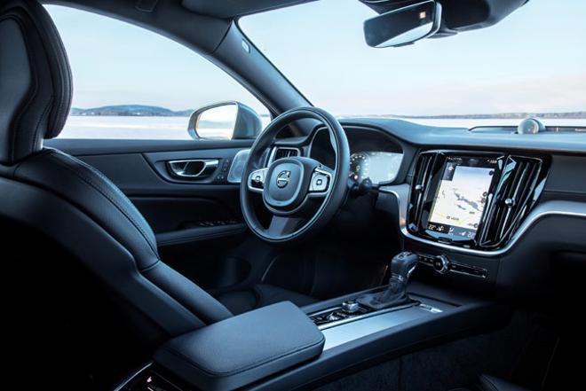 Interior del Volvo V60 Cross Country