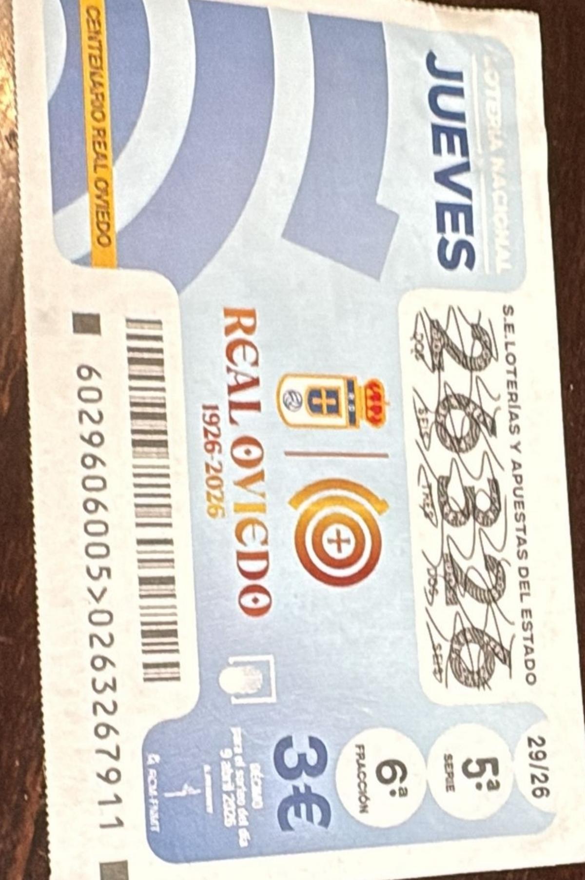 Décimo con el número que coincide con la fecha del centenario.