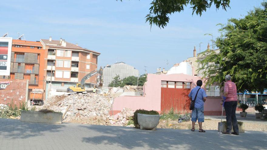 La part enderrocada vista des de la plaça El·líptica.