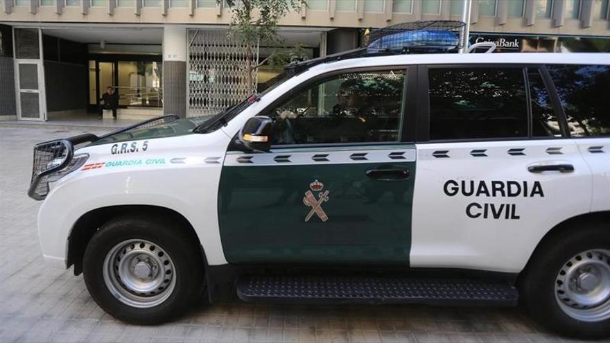 Detenido en Valencia un profesor por acosar a 15 alumnas menores