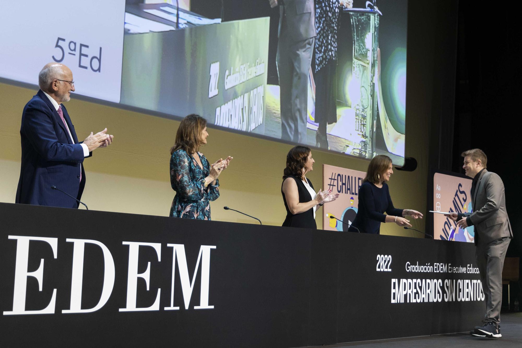 Graduación alumnos EDEM Escuela de Empresarios 2022 en València