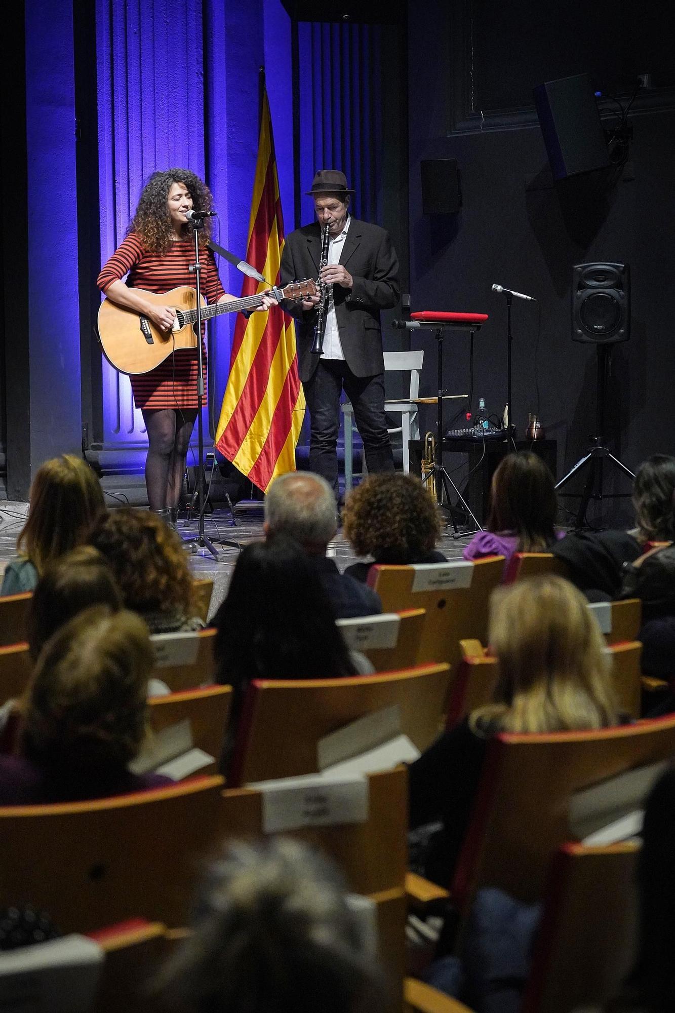 Les millors imatges de l'Acte institucional amb motiu del Dia Internacional per a l'Eliminació de la Violència vers les Dones