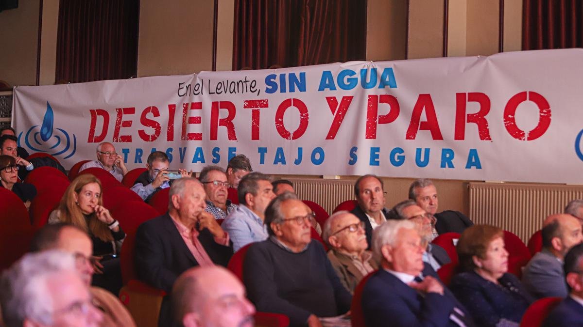 Día mundial del Agua en Almoradí