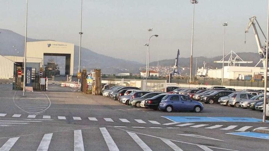 Terrenos de la Plaza de España con los espacios cedidos al Concello por el Puerto. // S.A.