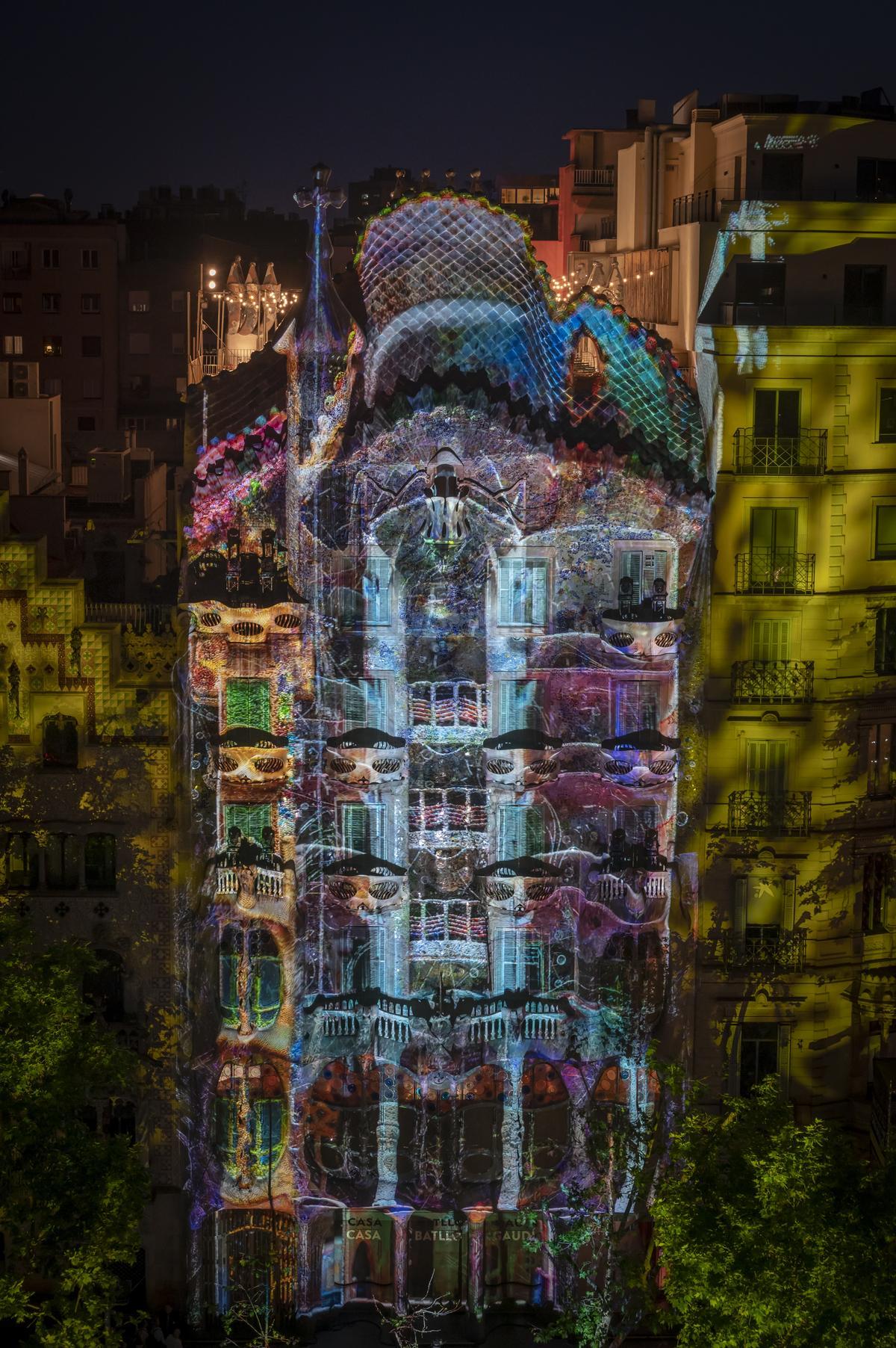 El espectacular ‘mapping’ sobre la Casa Batlló