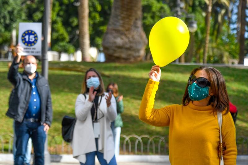 Concentración de trabajadores temporales de la Administración canaria