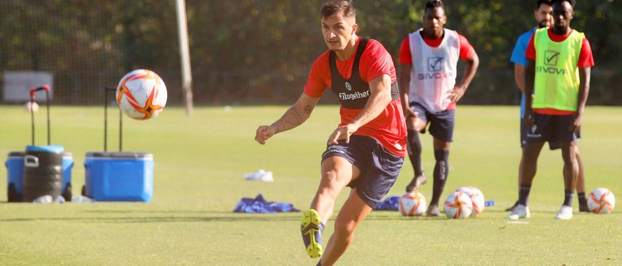 Christian Carracedo, durante una sesión de trabajo en la Ciudad Deportiva.