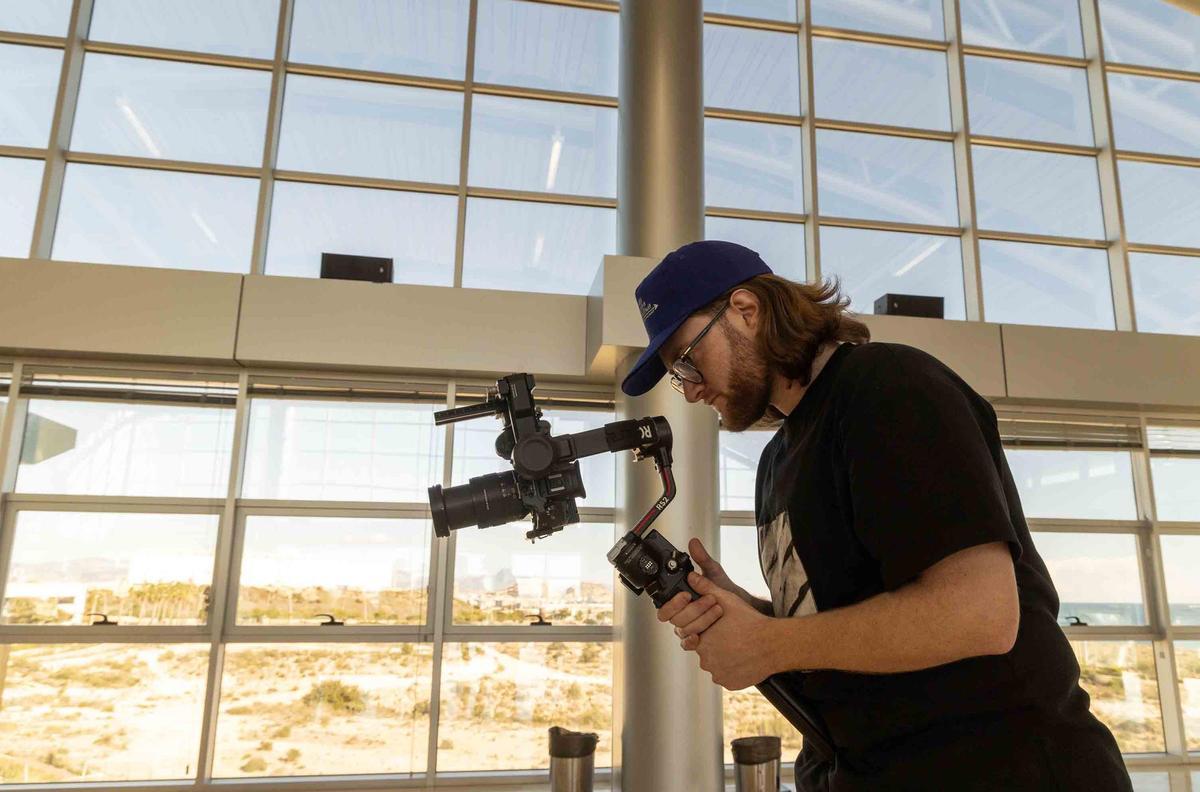 El IES García Berlanga de Sant Joan reúne a la élite del sector audiovisual de Alicante en Ciudad de la Luz