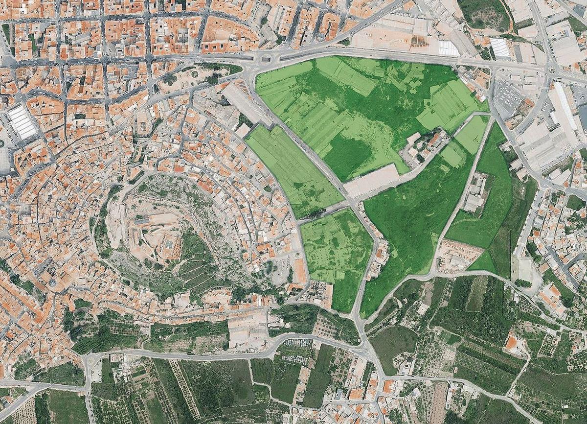 El Ayuntamiento de Onda proyecta su particular ‘Central Park’, un gigantesco parque (en la imagen, pintado de verde) junto a la zona del Castillo de las 300 torres.