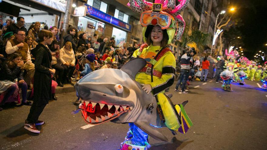 Un momento de la Cabalgata del Carnaval de Santa Cruz del año pasado.