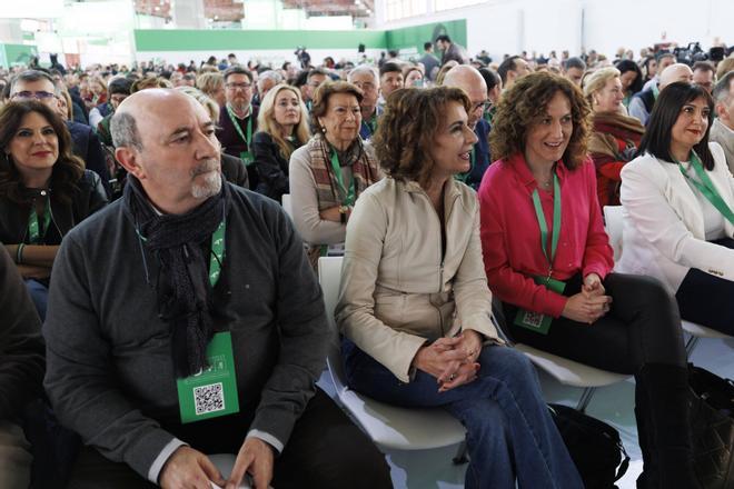 El PSOE-A se juega su futuro en el Congreso de Granada