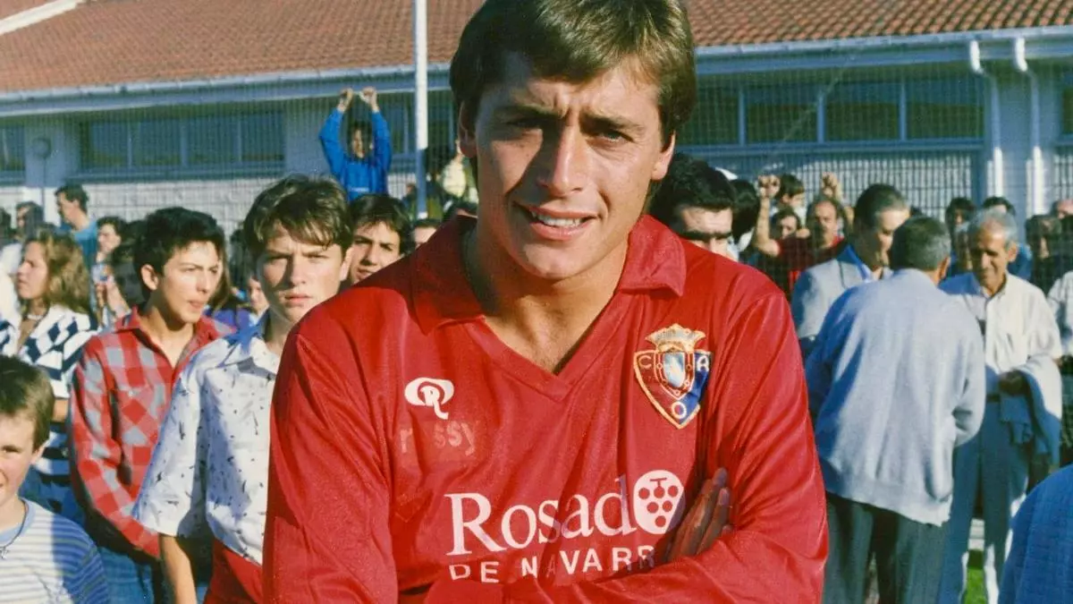La surrealista llegada de Michael Robinson a Osasuna: "No nos salva ni Spiderman"