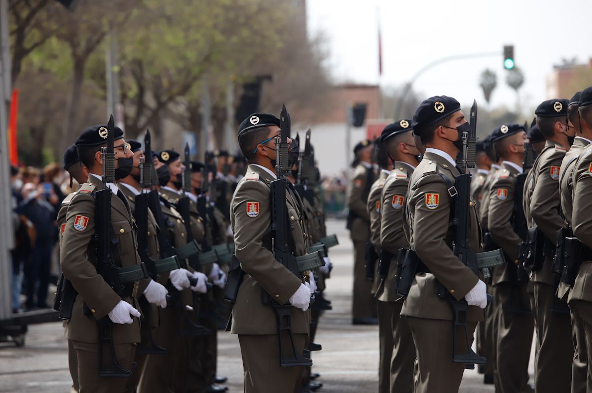 Más de 600 civiles juran bandera en Córdoba
