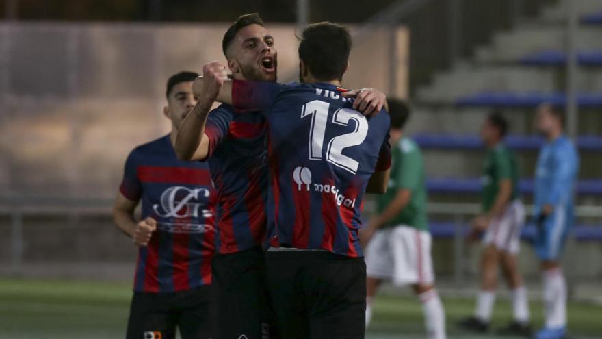 El Eldense celebra uno de sus goles esta temporada.