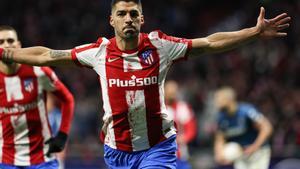 Archivo - Luis Suárez celebra un gol con el Atlético de Madrid