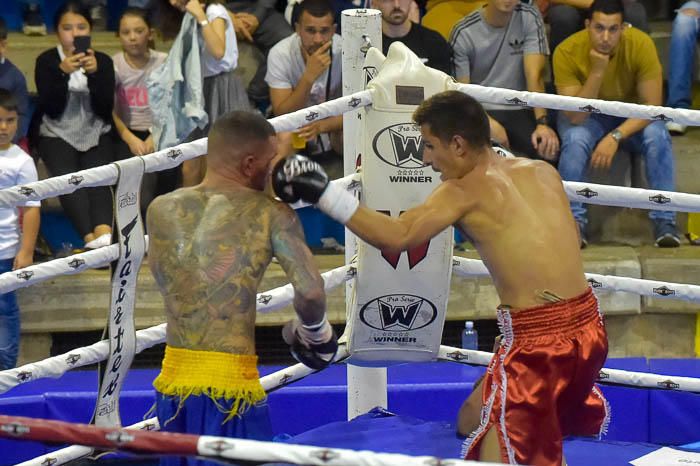 Velada de boxeo en La Gallera