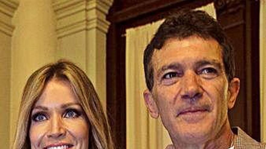 Nicole Kimpel y Antonio Banderas.