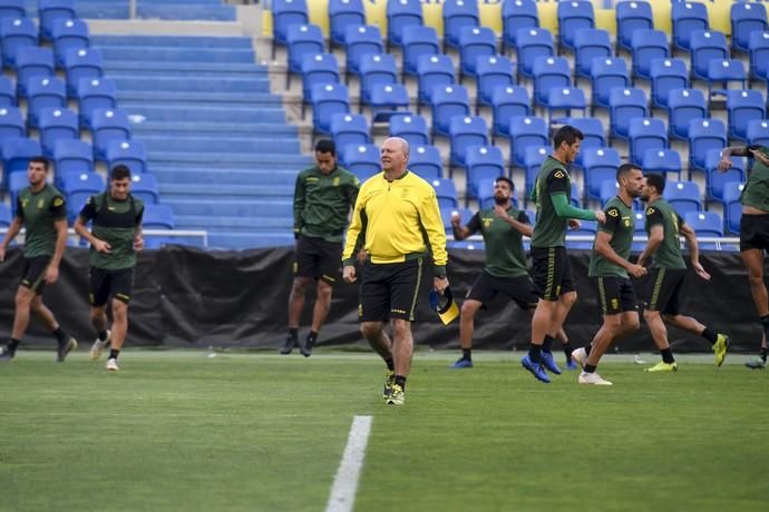 DEPORTES 05-03-19  LAS PALMAS DE GRAN CANARIA.  Primer entrenamiento de Pepe Mel. FOTOS: JUAN CASTRO