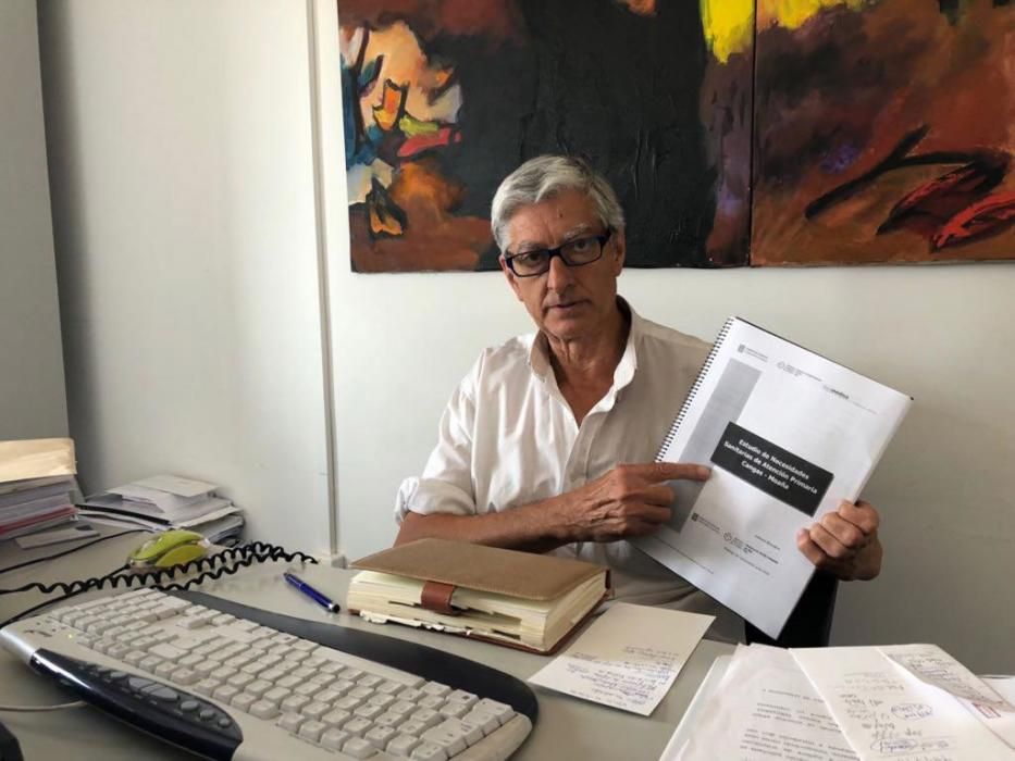 Mariano Abalo Costas (ACE). Funcionario de Correos,  es la única persona que estuvo en todas la corporaciones democráticas en Cangas desde 1979. Presidió la Gestora (1990-1991) y participó en tres gobiernos de coalición. En este último fue edil de Urbanismo y Facenda.