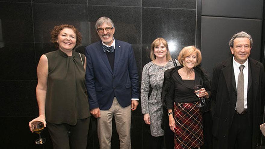 Isabel Moya, radióloga y candidata a presidir el Colegio de Médicos; José Pastor, actual presidente del colegio profesional; Susana Jiménez, vicepresidenta; María Angustias Oliveras, psiquiatra, y Jaime Carbonell, farmacéutico.