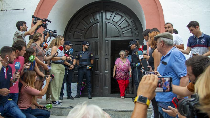 La madre de Rubiales es traslada al hospital por una crisis