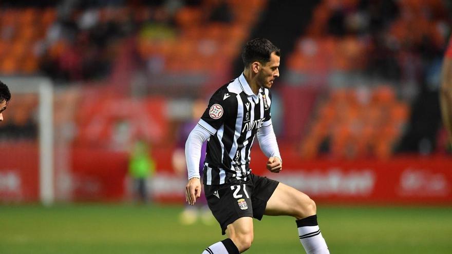 Chuca deja de pertenecer al FC Cartagena