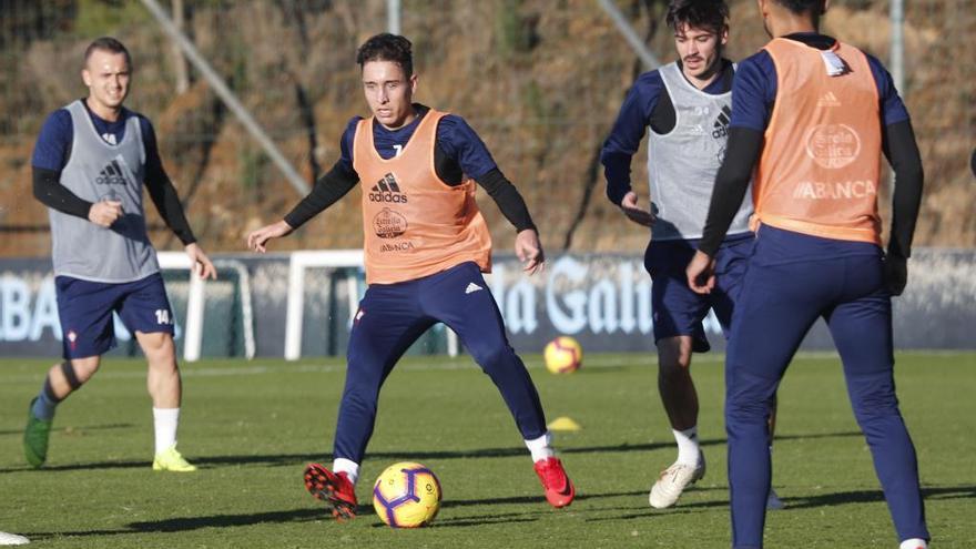 Emre Mor en un entrenamiento. // J. Lores