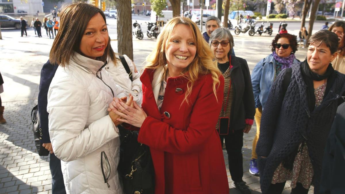 Una mare s’enfronta a cinc anys de presó per no entregar a temps els seus fills al pare