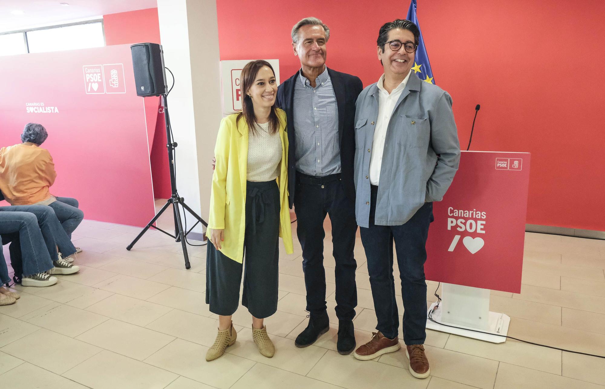 Encuentro informativo con el candidato del PSOE Canarias a las elecciones europeas, Juan Fernando López Aguilar, en Las Palmas de Gran Canaria.