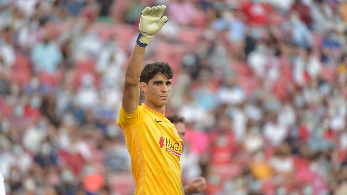 Yassine Bono fue el mejor de su equipo en Mendizorroza y evitó la victoria local con sus paradas