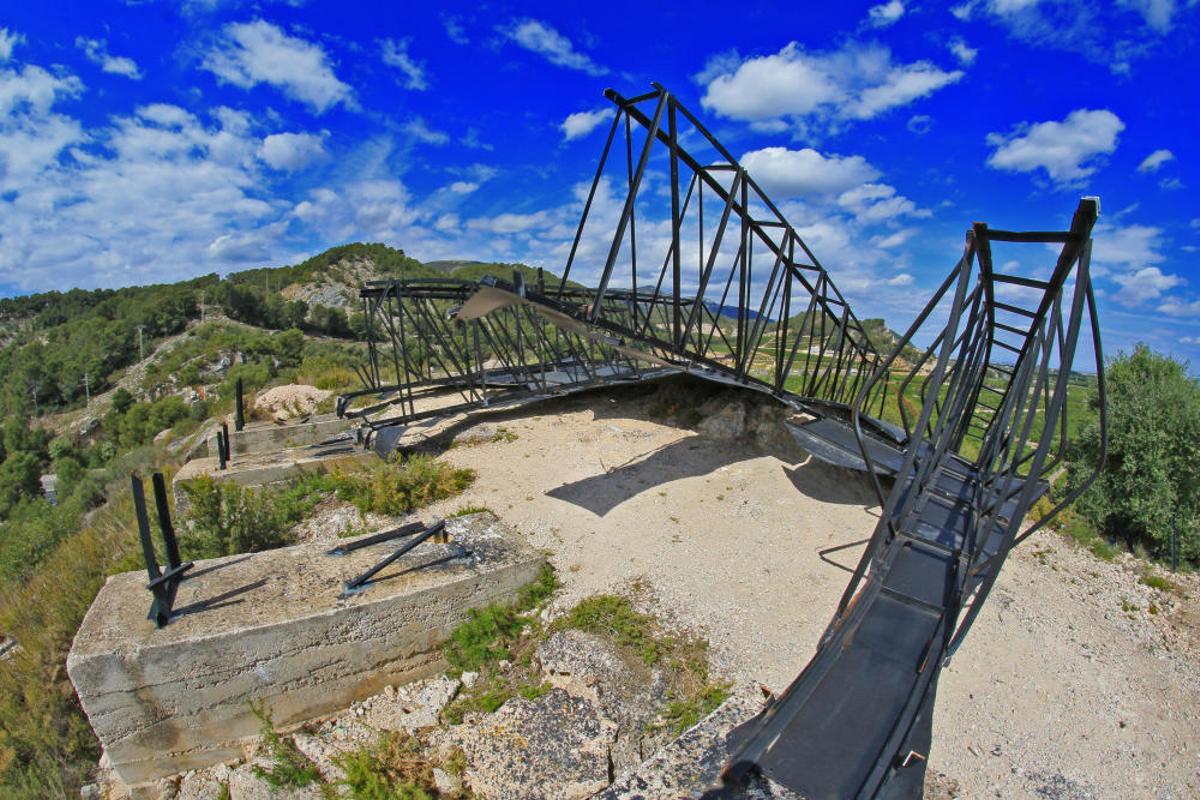 Sabotaje al toro de Osborne en Tavernes de la Valldigna