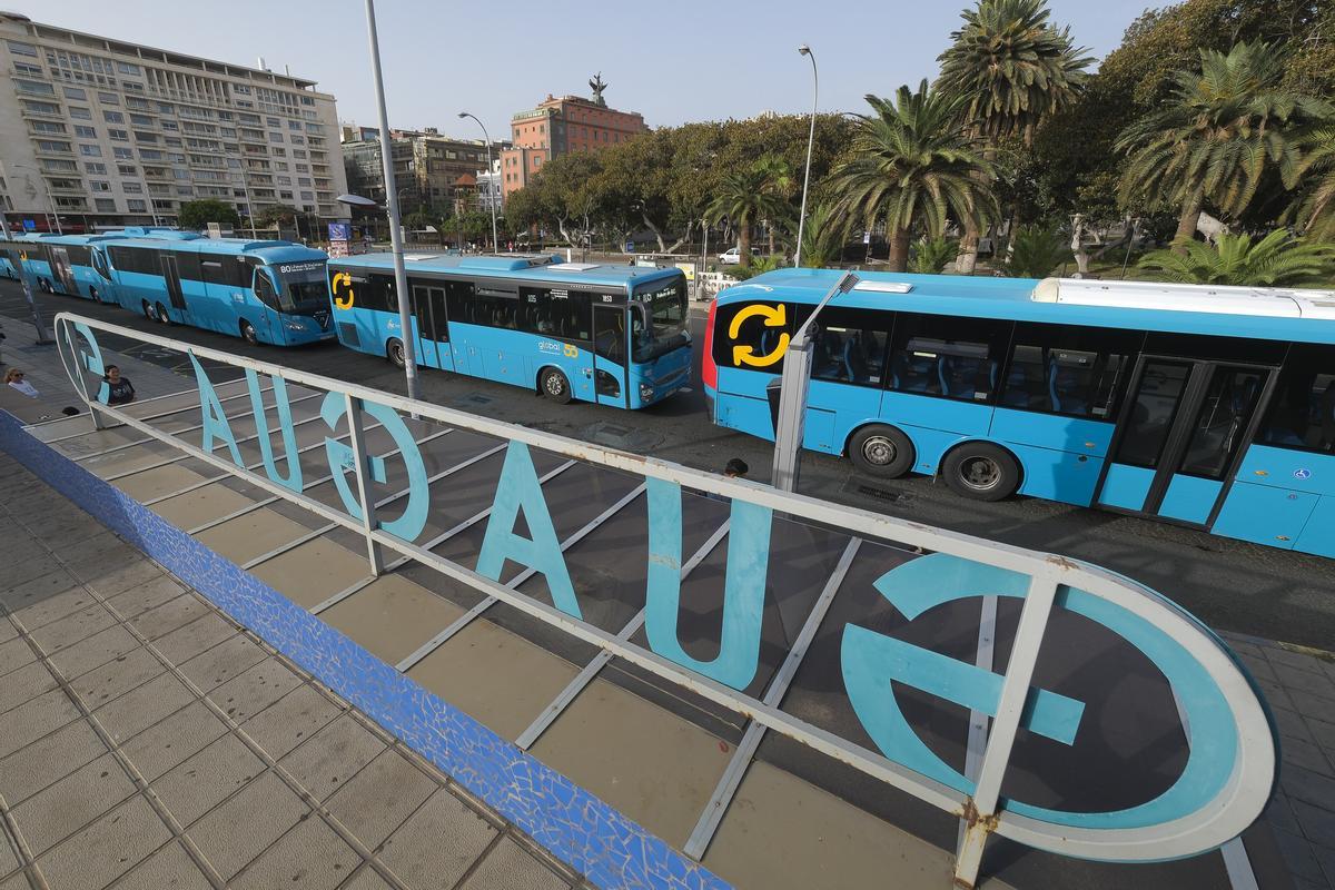 19-09-2025 LAS PALMAS DE GRAN CANARIA. Tercer dÃ­a de huelga de transporte