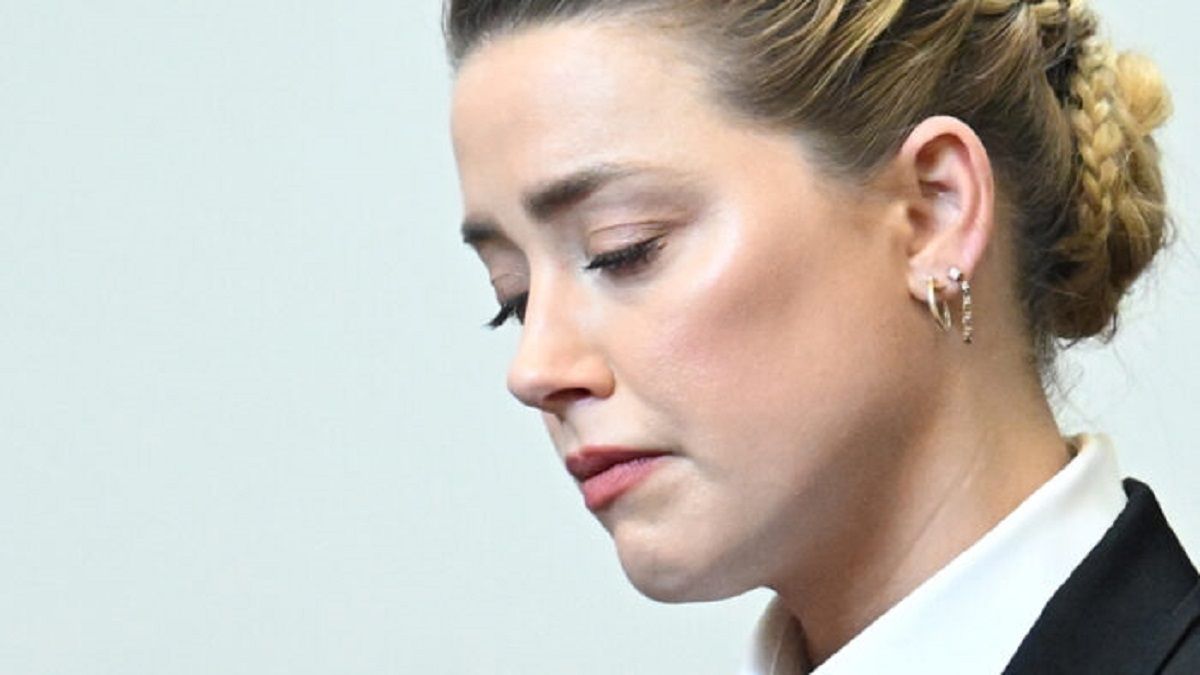 La actriz Amber Heard admite que abofeteó a Johnny Depp en una ocasión