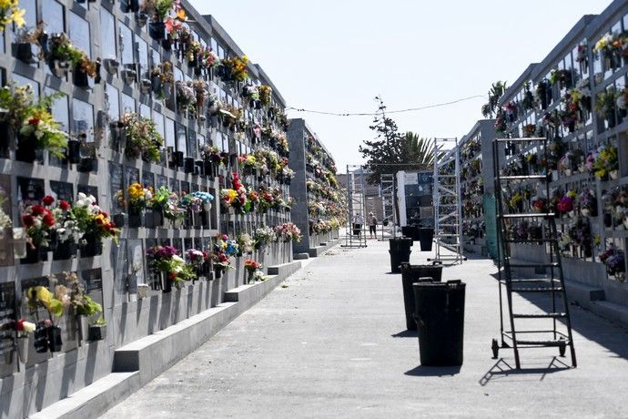 31 de octubre en el cementerio de San Lázaro