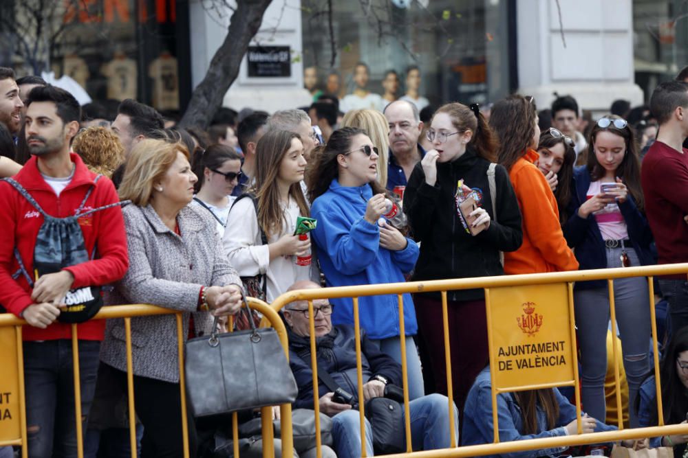 Búscate en la mascletà del 5 de marzo