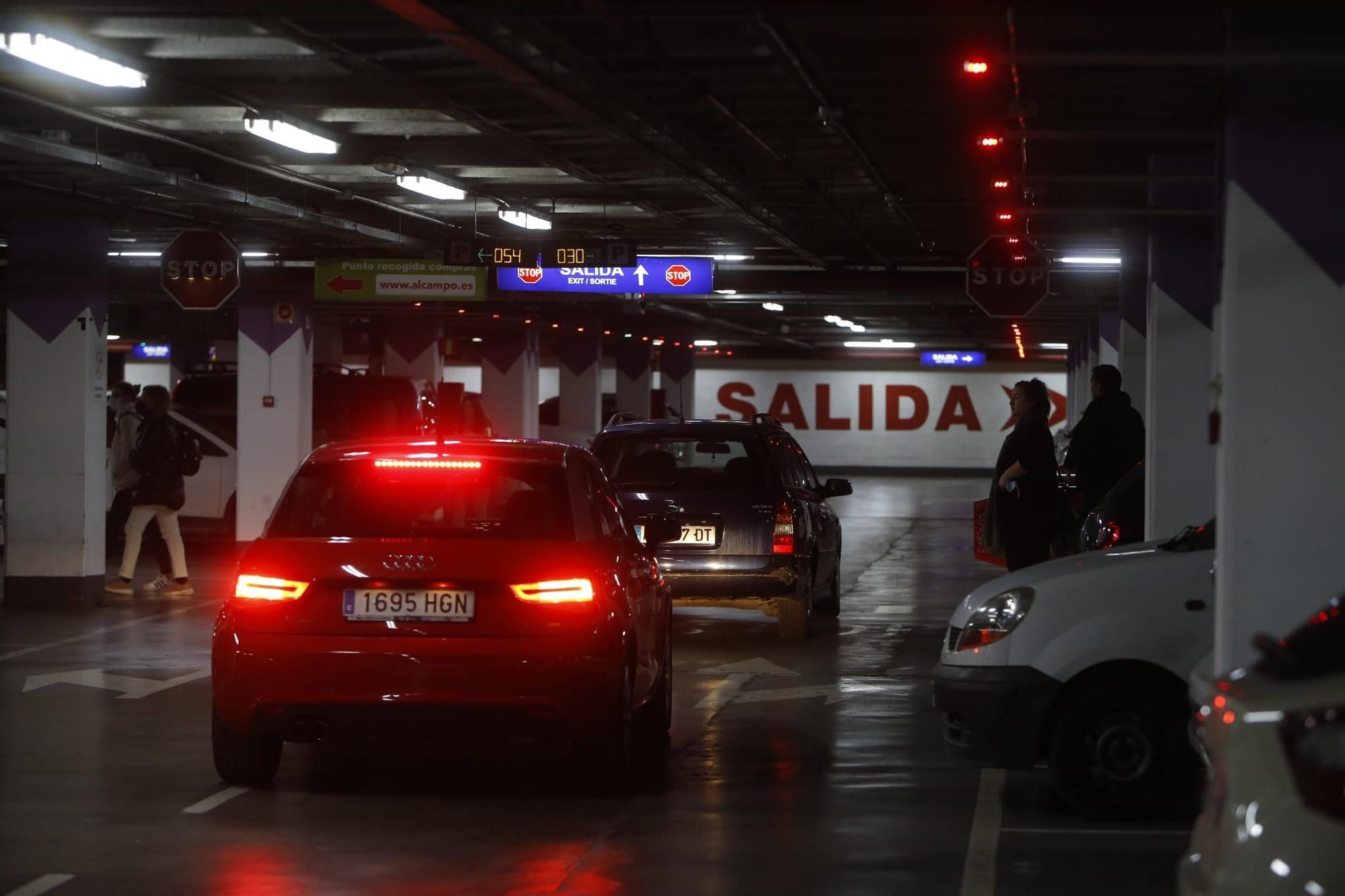 Así está siendo la jornada del Black Friday en Alicante