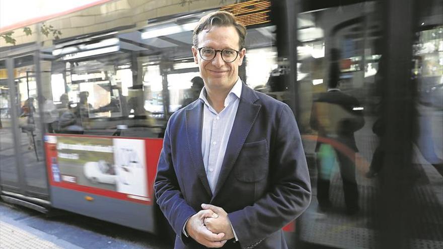 Guillermo Ríos: «La convivencia con el tranvía es total, somos una única red»