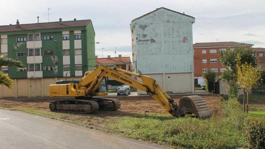 La calle Leopoldo Lugones, libre de ruinas