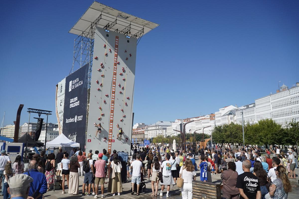 Final del Open juvenil de Escalada de Velocidad en GRAVITEO A Coruña Xacobeo