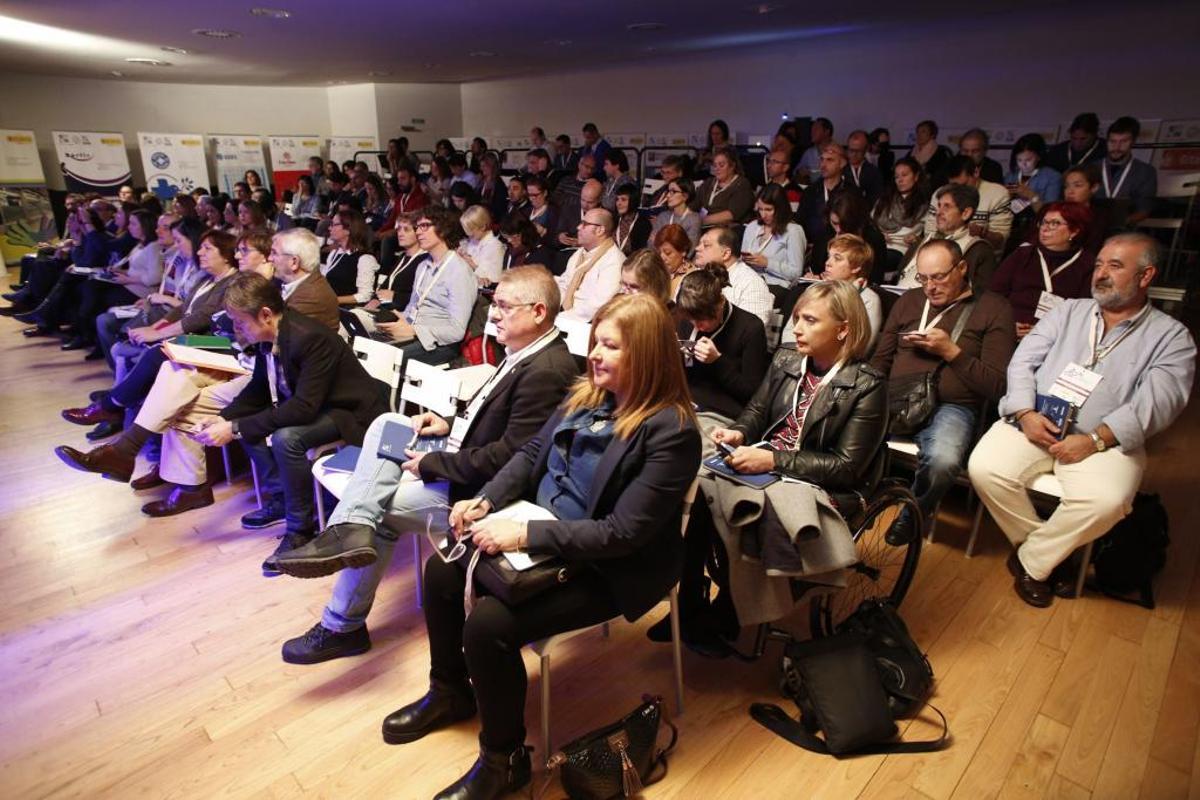 Asistentes a un congreso celebrado en el Centro Niemeyer