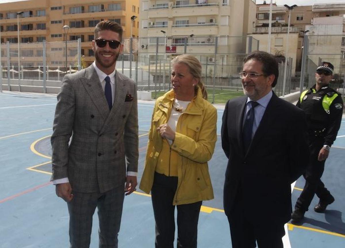 Sergio Ramos y la alcaldesa de Marbella, en el Francisco Norte.
