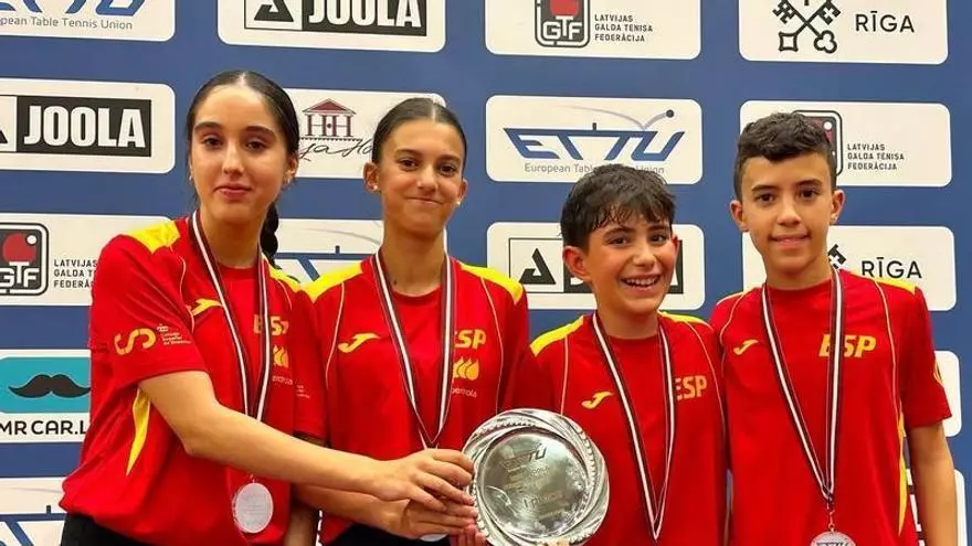 La deportista valdesana Julia Fernández logra tres medallas en el Europeo de Riga: "Ha hecho un campeonato espectacular"