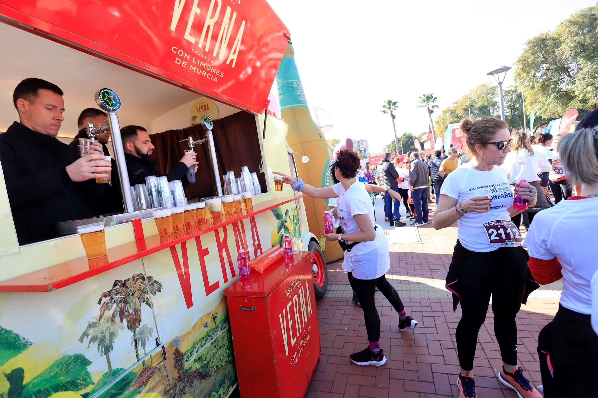 Más que un evento deportivo: las mejores fotos de la zona Hospitality de la Carrera de la Mujer