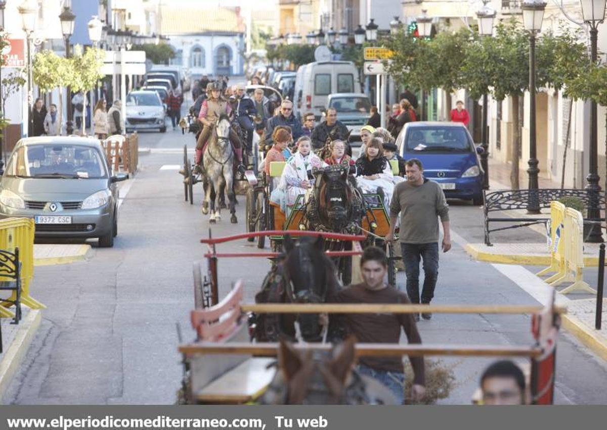 GALERÍA DE FOTOS -- Orpesa celebra Sant Antoni con carreras y bendición de animales