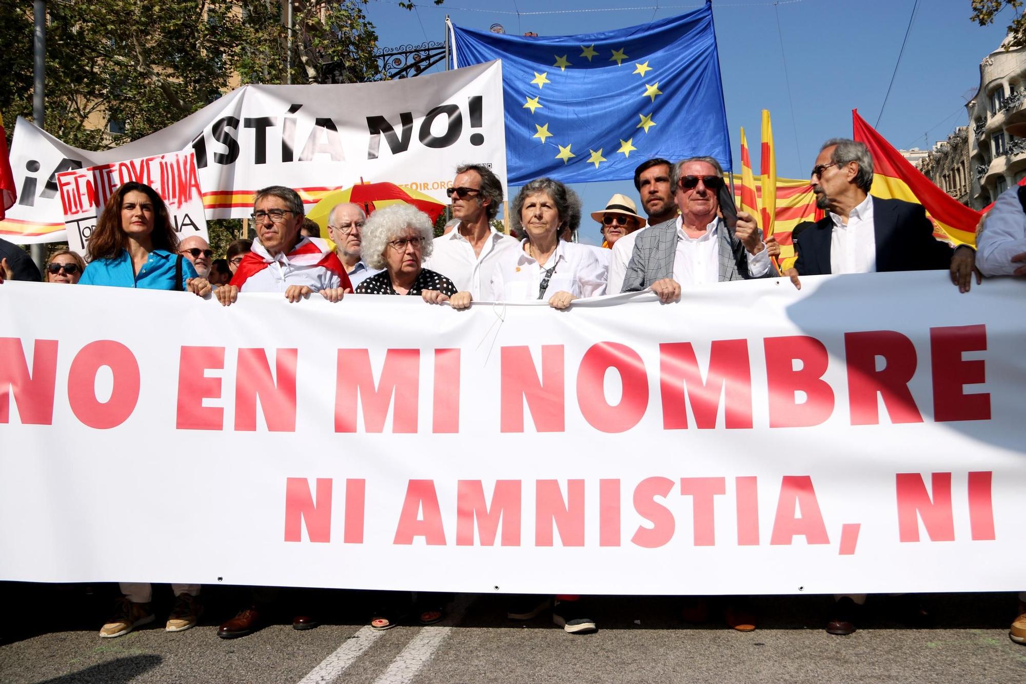 La manifestació en contra la amnistia i autodeterminació en imatges