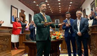 El alcalde de Telde destituye a Héctor Suárez y a sus seis asesores por "enchufismo"